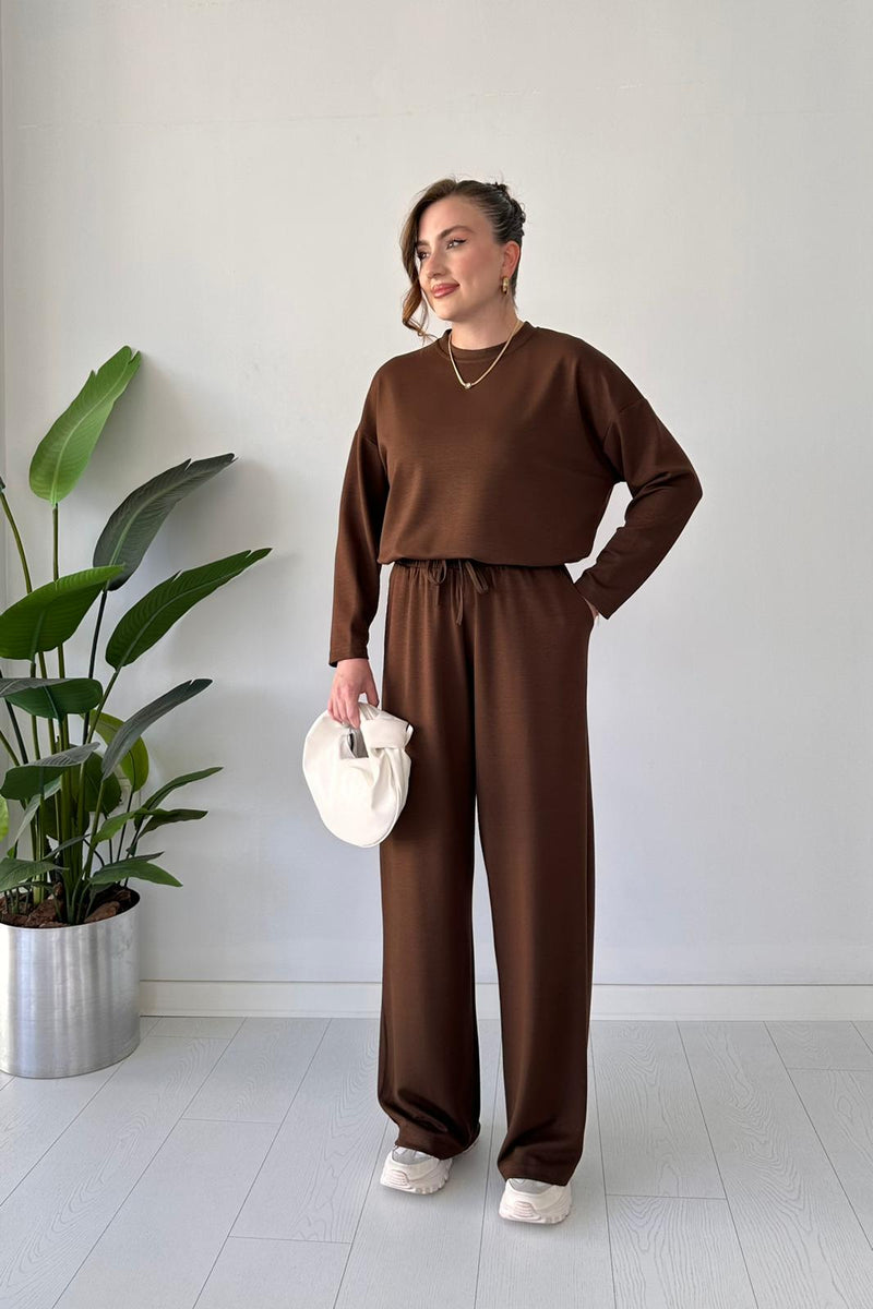 Crew Neck Two-Piece Suit